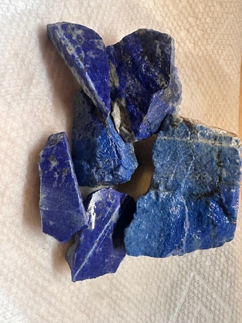 LAPIS LAZULI ROUGH