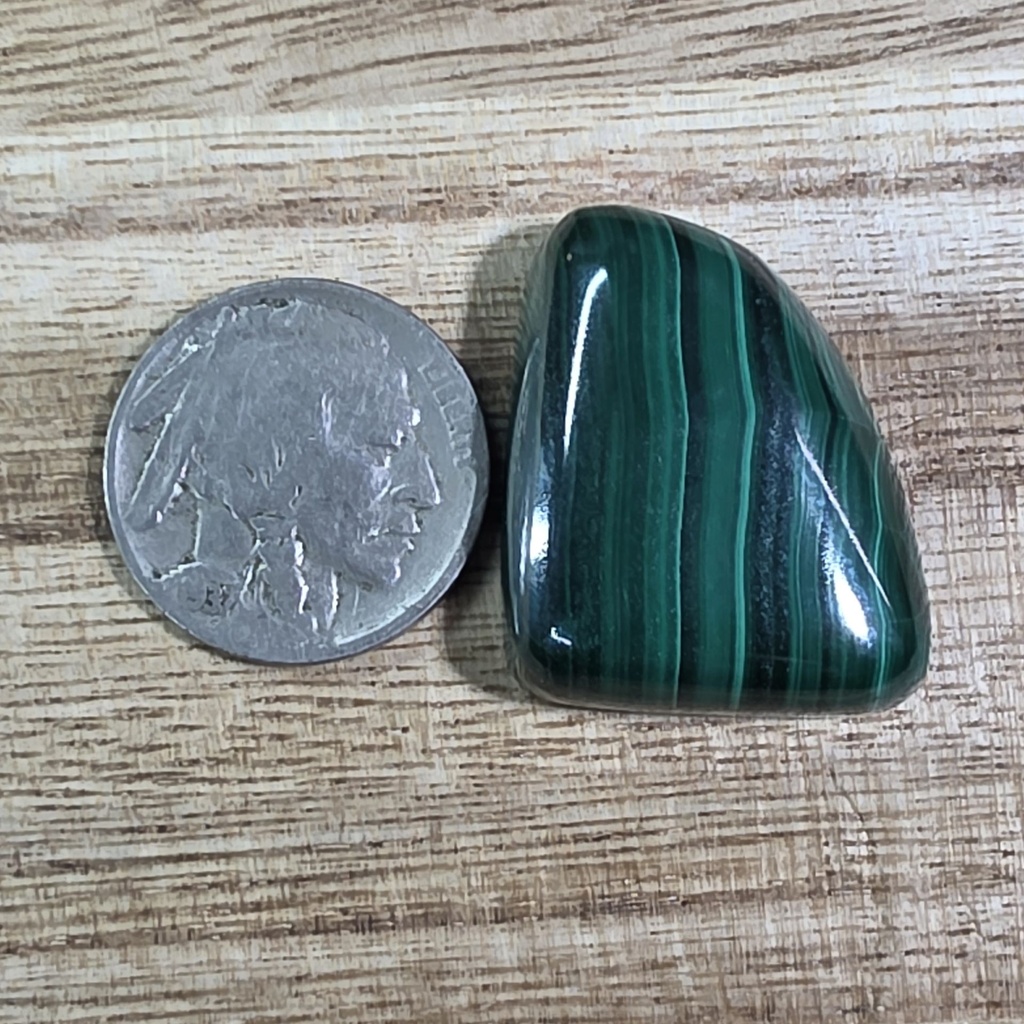 MALACHITE CABOCHON 76.90CT