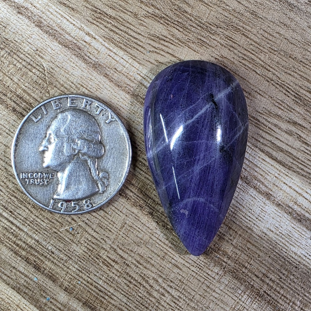 SPURRITE CABOCHON 55.70CT